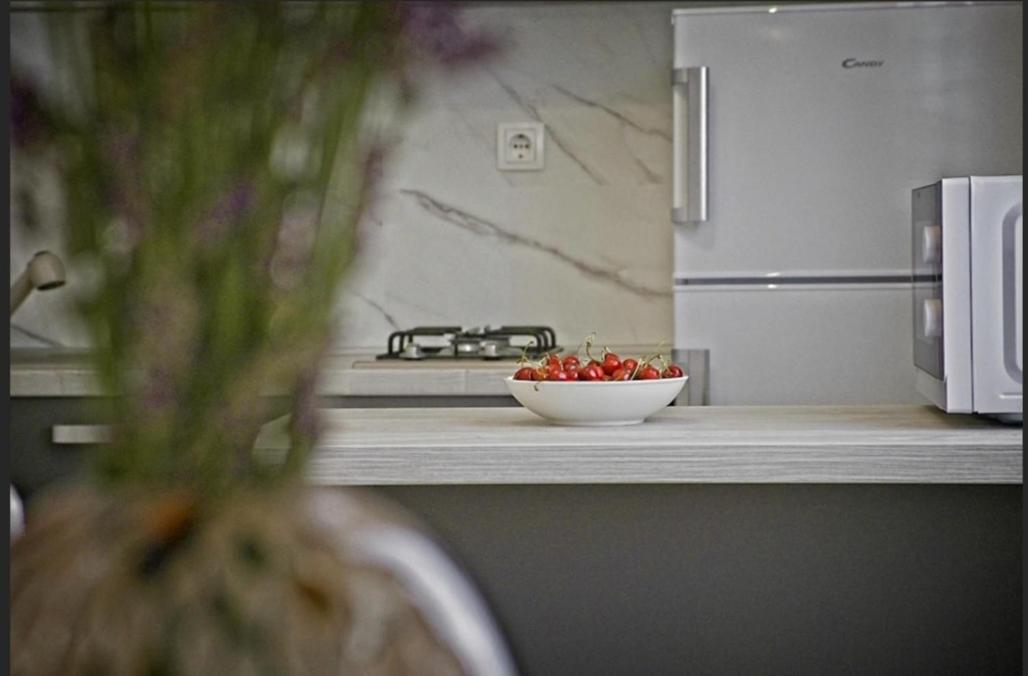 Apartment Vita Postira Εξωτερικό φωτογραφία