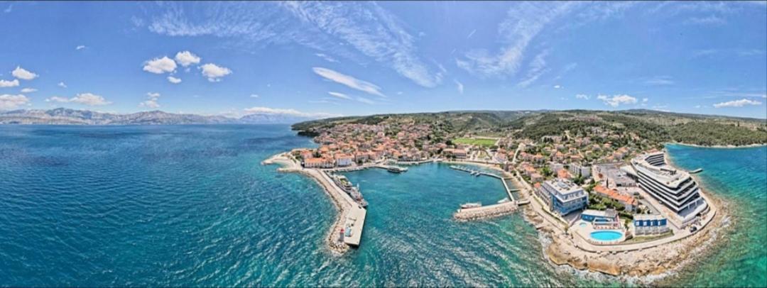 Apartment Vita Postira Εξωτερικό φωτογραφία